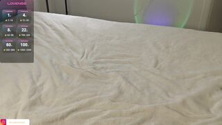 HOT MILF BLONDEHOTTIEK CHATURBATE HUGE CREAMY SQUIRT WITH PANTIES TO THE SIDE DILOD FUCK 09-08-2024
