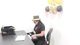 The sexy video of a nurse celebrating the end of the year