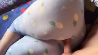 aa7 a hbabi twahaxt rajli ihwini fo9 lpijama/اححً توحشت راجلي يحوكوليً فوق البيجامة