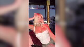 Sexy Blonde Hot Gym Session